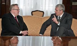 Ahtisari traži podršku