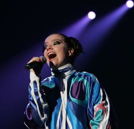 Bjork ponovo sa "Sugarcubes"