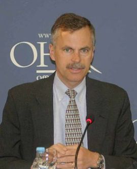 Lorens Batler: Siromaštvo, kriminal i korupcija ključne teme