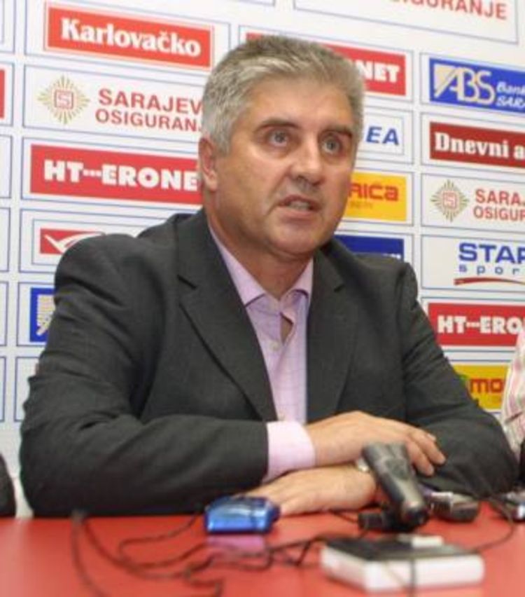 Više od osam godina neuspješne vladavine Pašalića