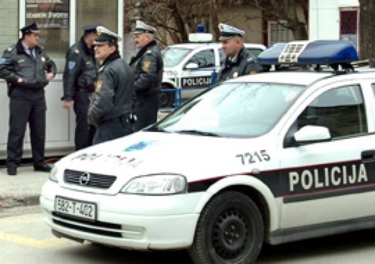Pripadnik DGSa član automafije