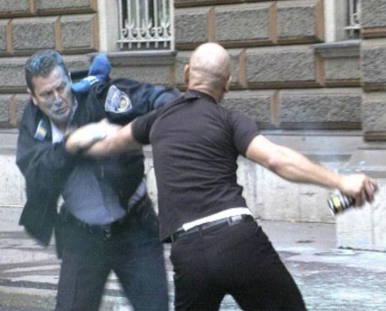 Potukli se ispred zgrade Predsjedništva BiH