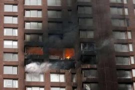 Njujork: Helikopter udario u zgradu