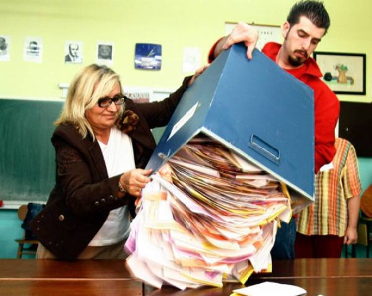 CIK otvorila prostor za izborni inženjering