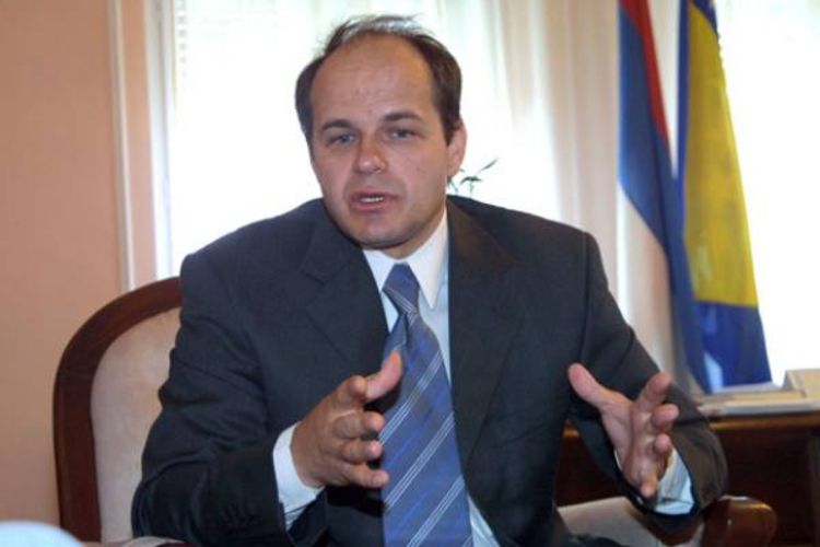Adil Osmanović: Nije realno ukidanje entitetskog glasanja