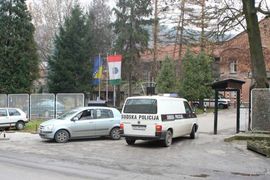 Upravnik priznaje da droga ulazi u zatvor