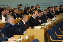 U nacrtu budžeta RS više novca za plate i invalidnine