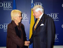Radovan Karadžić prelazi granicu između BiH i Srbije