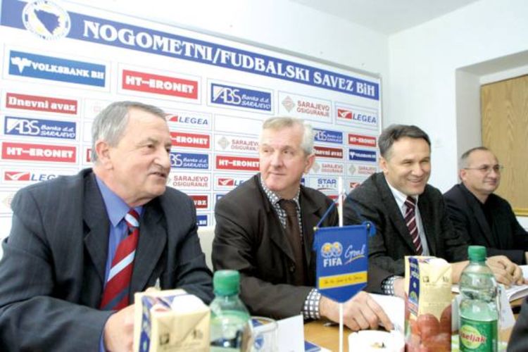 Konkursom do selektora, kazne za reprezentativce