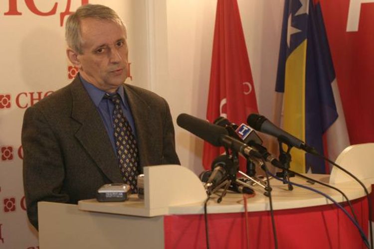 Poziv strankama na dogovor o policiji RS