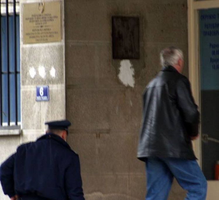 Nastavnik osumnjičen da je seksualno uznemiravao učenice