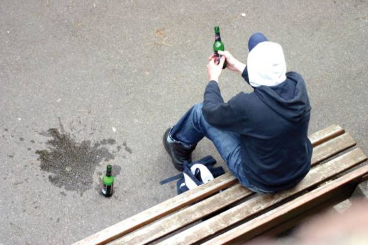 Umjesto soka osnovci piju pivo