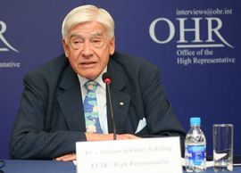 OHR s bonskim ovlaštenjima treba i dalje ostati u BiH
