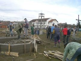 Bošnjaci traže da se gradnja crkve zaustavi