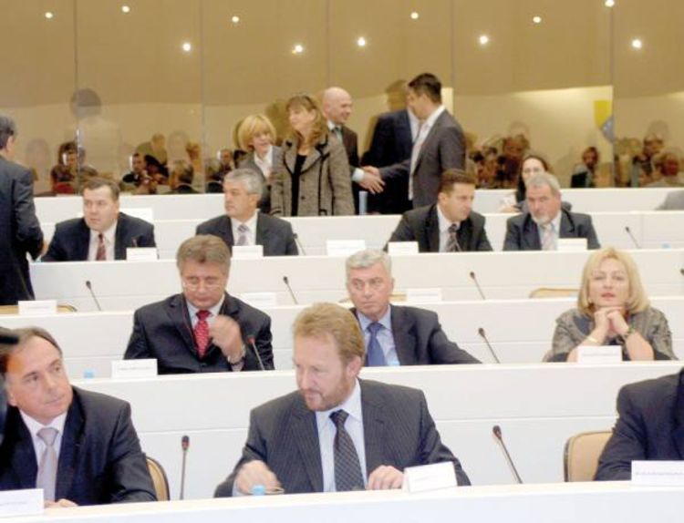 U parlamentu BiH nema većine za aprilske amandmane