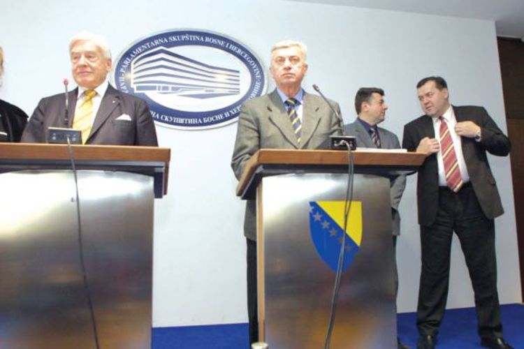 Ustavna reforma važan prioritet