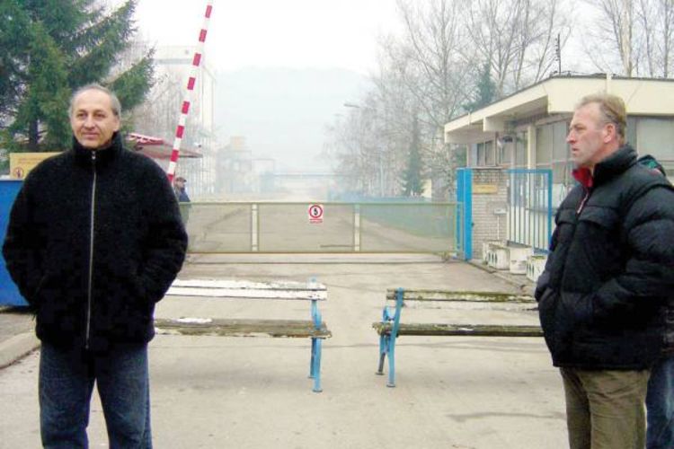 Od privatizacije do prosjačkog štapa