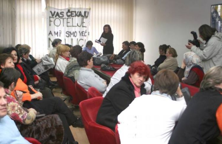Ugovor o radu raskinula 182 radnika