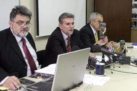 Diplomci u panici