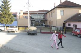 Potrebno izgraditi četiri učionice
