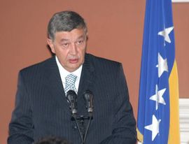 Radmanović: Ne dozvoljavamo brisanje policije RS jer je to kršenje ...