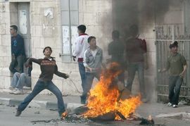 Poginula tri palestinca, dvadest ranjeno