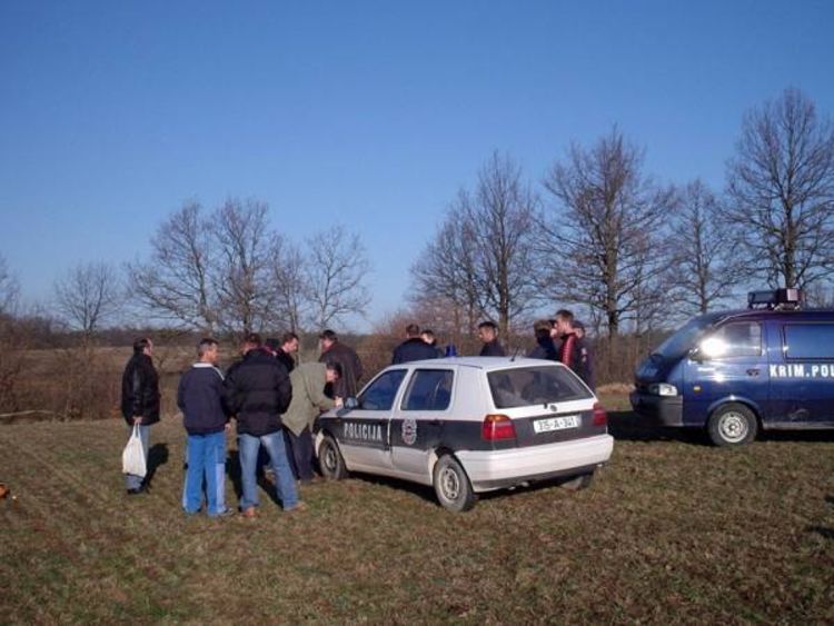 Cazin: Lovci pronašli mrtvog čovjeka