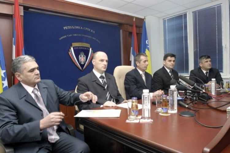 Uhapšeno devetočlana narkogrupa