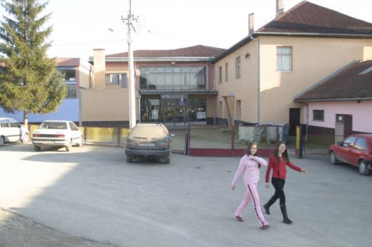 Potrebno izgraditi četiri učionice