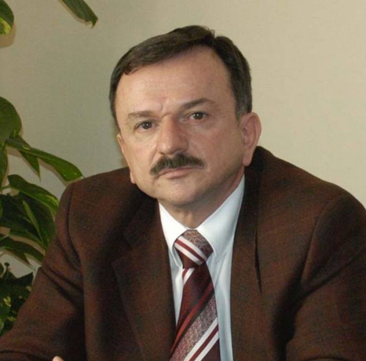 Turkušić neće da mijenja sporne nazive škola
