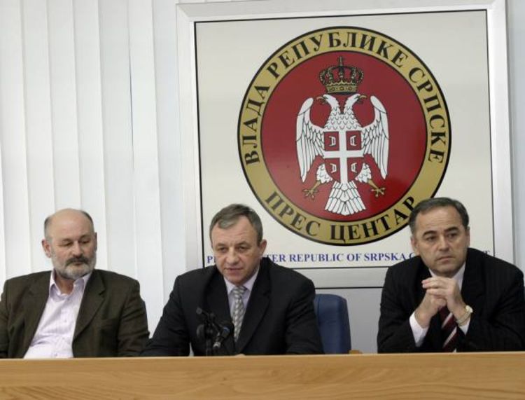 Savić: Čekić mi prijetio, Čekić: Notorna neistina