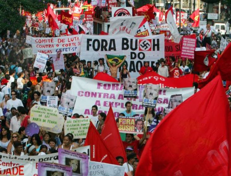 Buša u Brazilu dočekali demonstranti