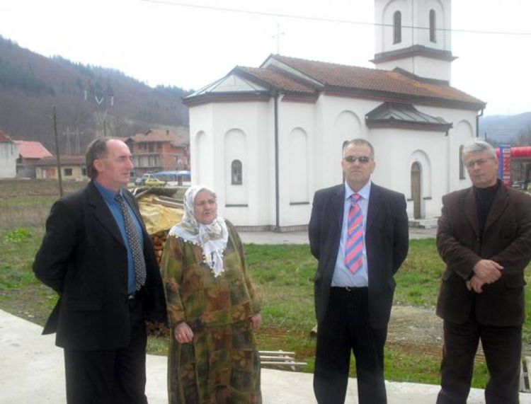 Podržali Fatu Orlović