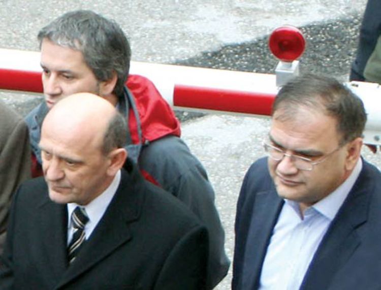 Novo rukovodstvo traži više savjetnika