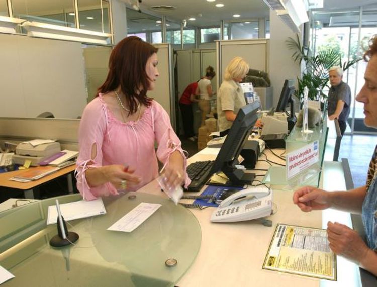 Povećene kamate i na već uzete kredite