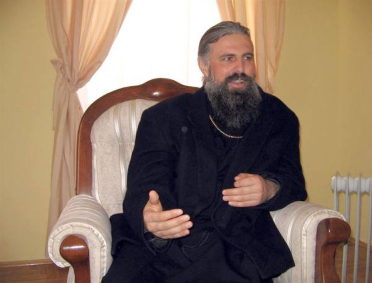 Vladika Grigorije: Neka niko ne tuguje