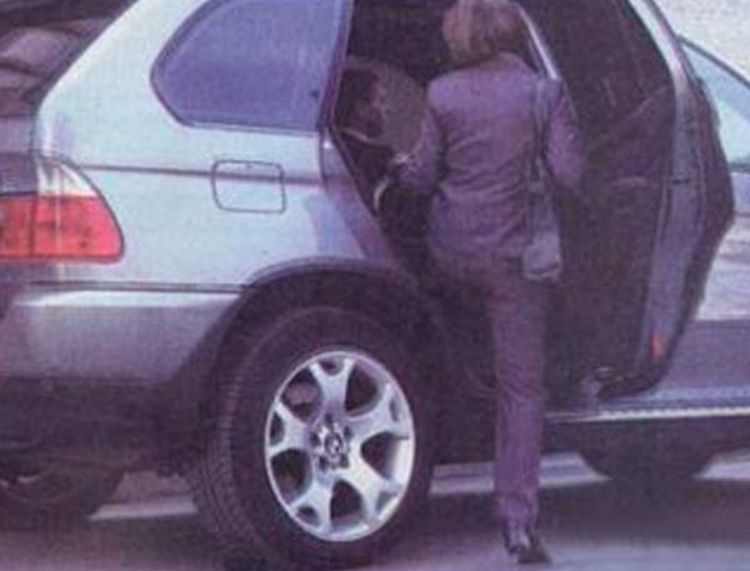 Ministarka vozi BMW Dejvida Bekama