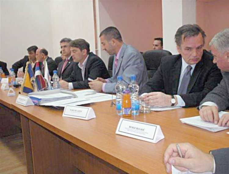 Apel povratnicima da ostanu