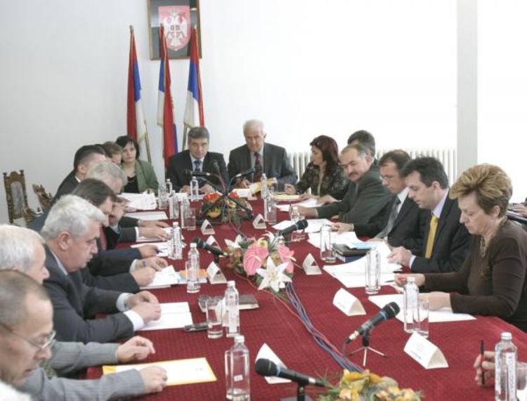 Praznici pred Ustavnim sudom