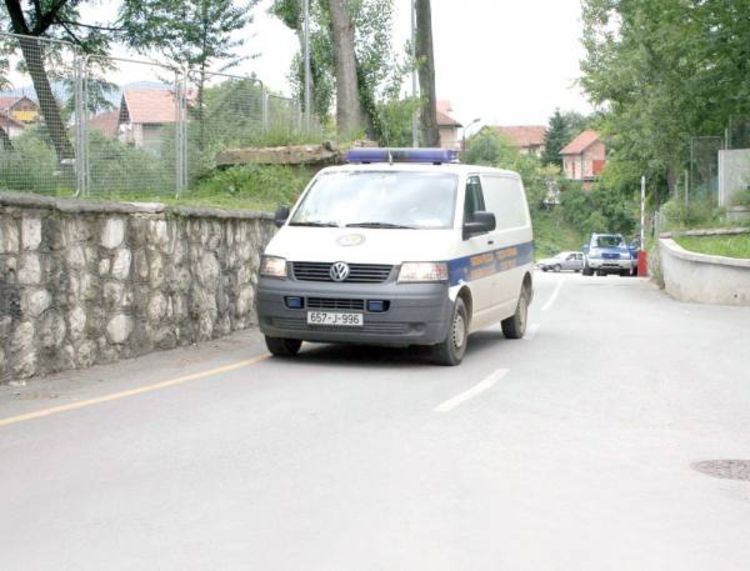 Stankoviću lažnu uputnicu nabavila supruga
