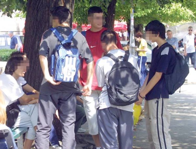 Sve više djece na ekstaziju