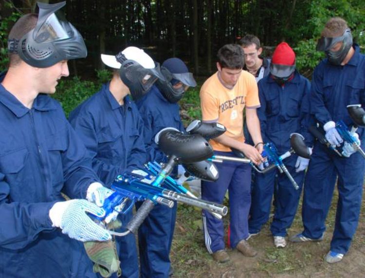 Borbena igra za adrenalin do neba
