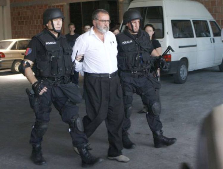 Prijetio da će aktivirati bombu u Avazu