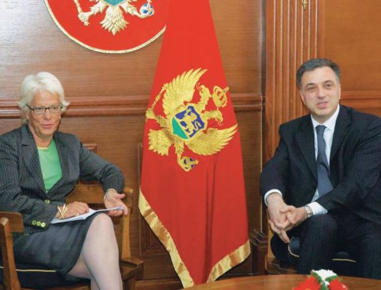 Karla del Ponte: Ne znam gdje se krije Karadžić