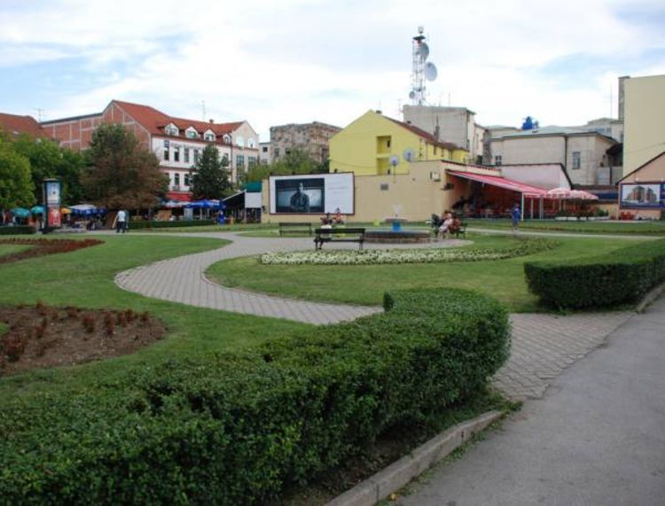 Istu parcelu naplatili i korisnici i nasljednici