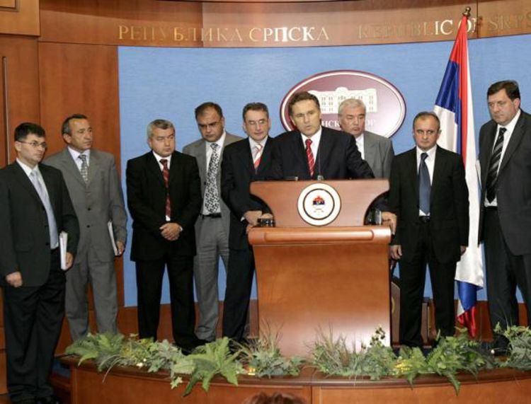 Svi protiv Lajčakovog prijedloga