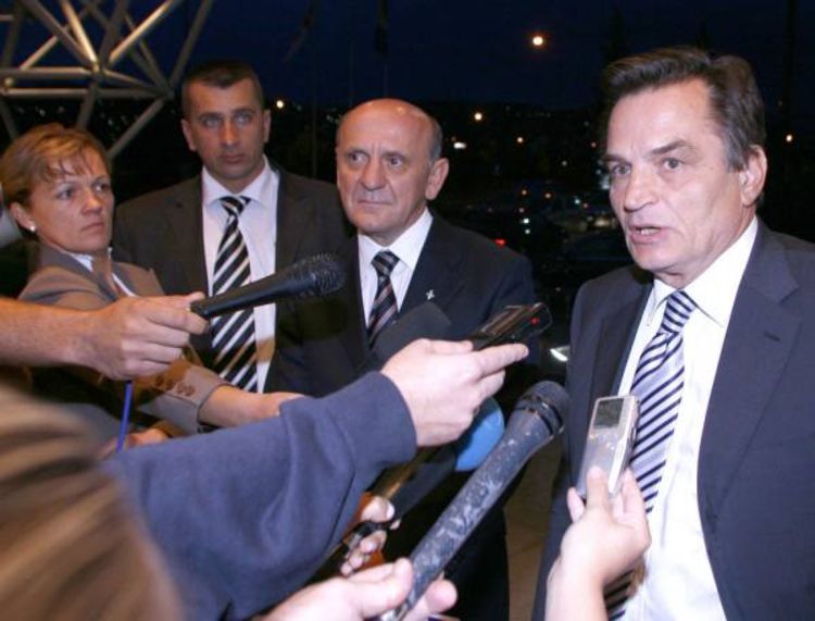 Podrška odbijanju reforme policije