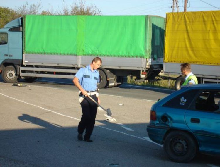 Auto udario učenika