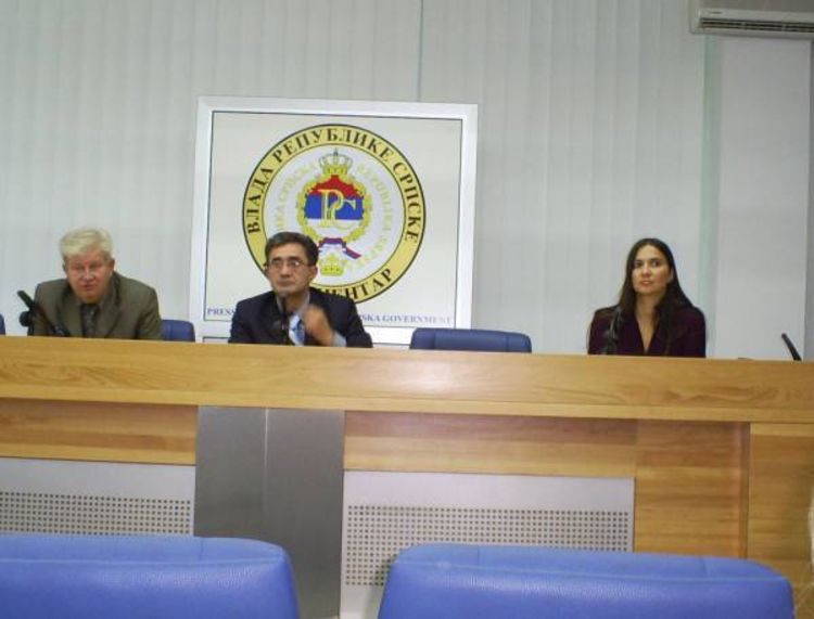 Bliži dogovoru o platama za budžetske korisnike