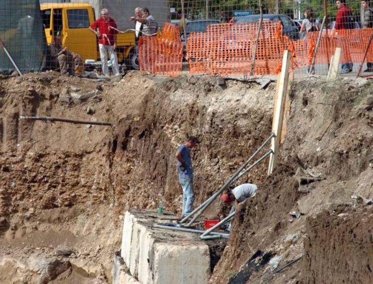 Urušili se temelji iskopina budućeg tržnog centra